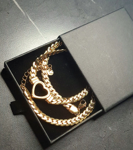 Joanna Necklace