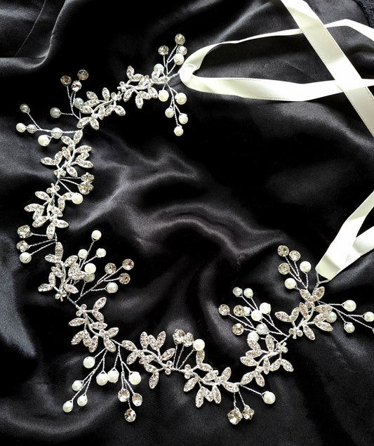 Fairy Hairband adorned with shimmering pearls and rhinestones on silver wire