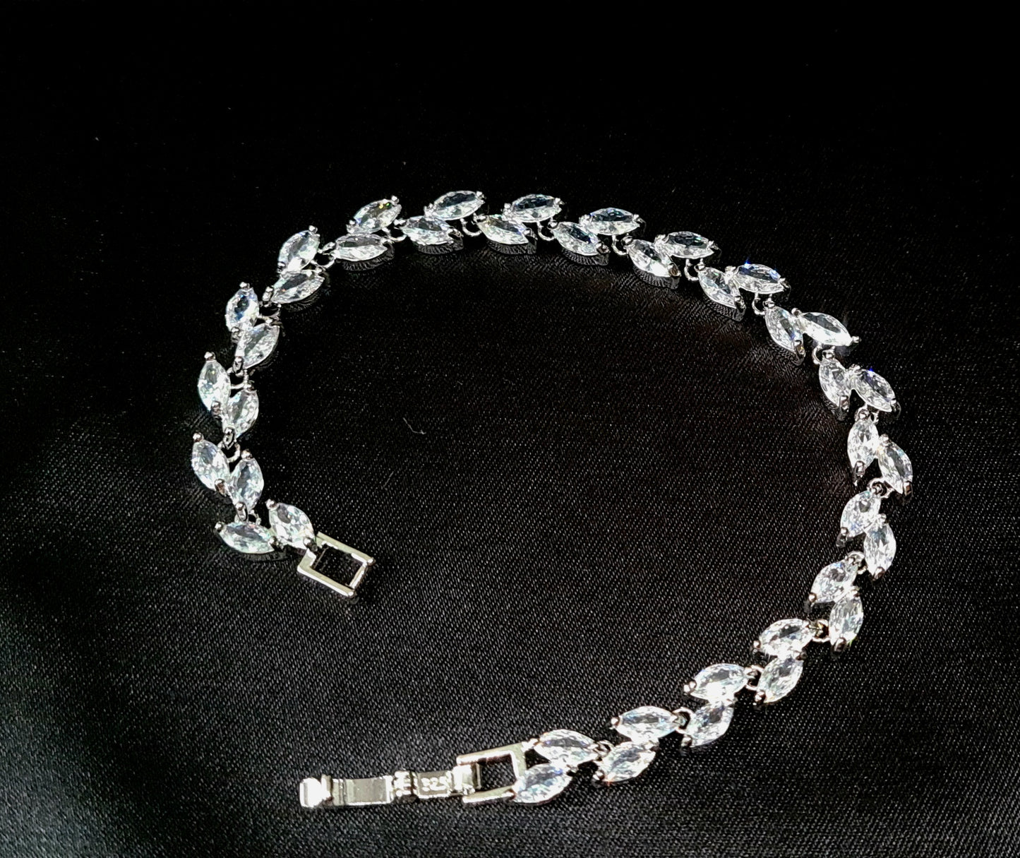 Farah Bracelet a nature-inspired Cubic Zirconia Bracelet