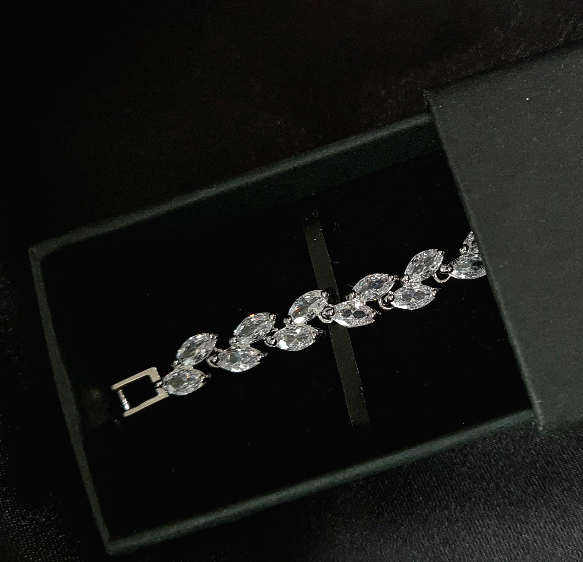 Farah Bracelet a nature-inspired Cubic Zirconia Bracelet