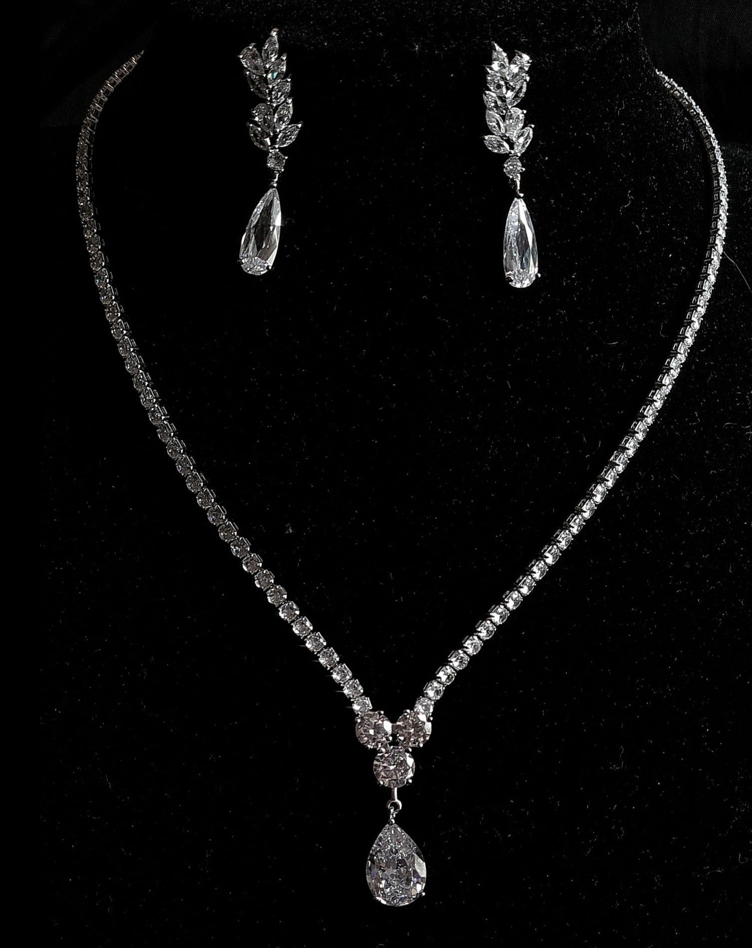 Elegant Jewelry Set with cubic zirconia stone Rose Necklace and the delicate Ari Earrings,