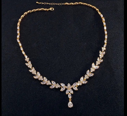 Cyrine Necklace (Goud kleur)