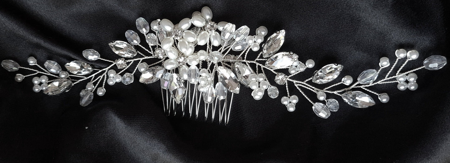 Aurora Hair Comb floral design made with silver wire, imitation crystals, and rhinestones.